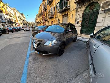 Lancia Ypsilon 1.2 69 CV Elefantino NEOPATENTATI F