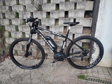 E-bike cannondale tramount 