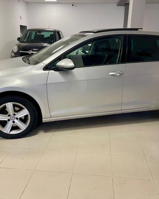 Volkswagen Golf 2.0 TDI 5p. Highline (Led+Tetto Ap