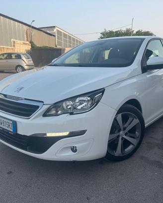 Peugeot 308 1.6 HDi 92 CV Allure