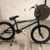 BMX SUBROSA BRAND TIRO