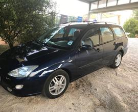 FORD Focus 1ª serie - 2000