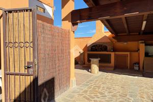 CASA INDIPENDENTE A VILLASIMIUS