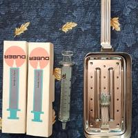 bollitore vintage per siringhe 