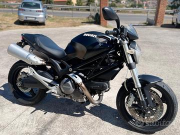 Ducati Monster 696 TUA ANCHE IN COMODE RATE