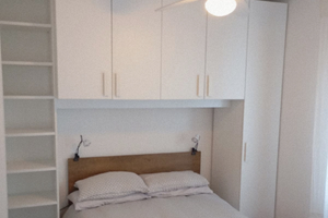 Camera letto alla francese