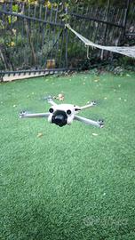 DJI Mini 3 Pro + radiocomando RC-N3 + batteria + s