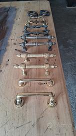 maniglioni fissi per porte d'ingresso  e portoni i