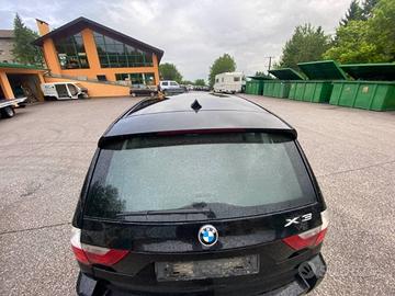 PORTELLONE PER BMW X3 E83 ANNO 2006