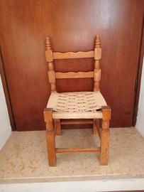 Sedia in legno vintage impagliata per bambini