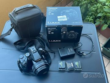 Fotocamera Panasonic Lumix DMC-FZ2000,