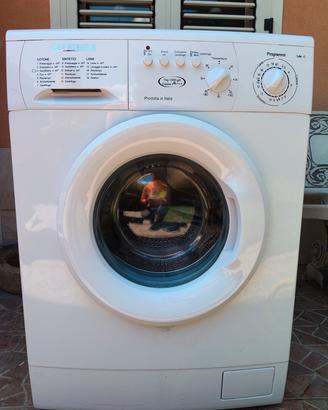 lavatrice meccanica 