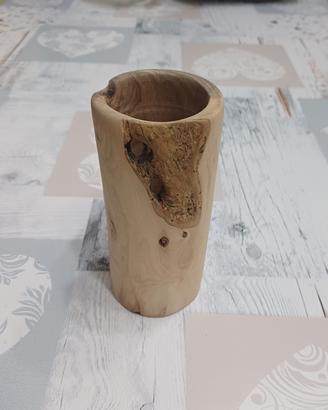 vaso in legno di ulivo 