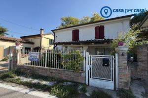 Villetta singola abitabile subito