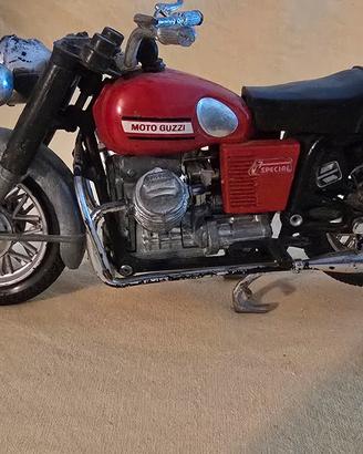 modellino moto