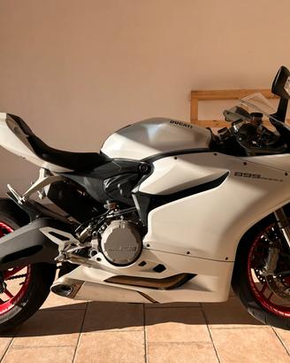 Ducati panigale