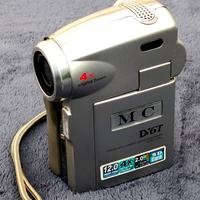 Fotocamera digitale MC DV6T