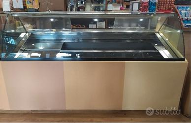 Vetrina gelato 24 gusti motore esterno + vaschette