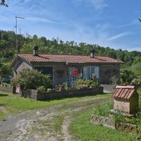 Magazzino con terreno