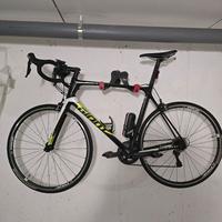 bicicletta in carbonio Giant TCR Advanced