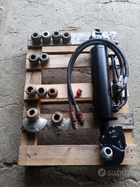 Terzo punto idraulico per trattore