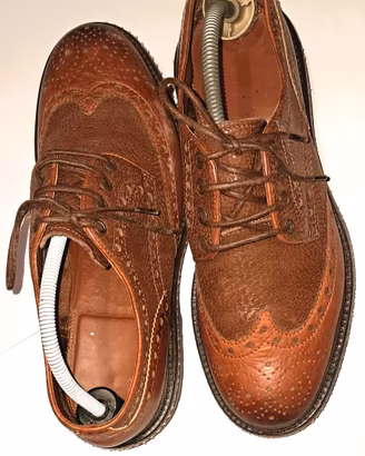scarpa stringata derby SANTONI pelle motivo BROGUE