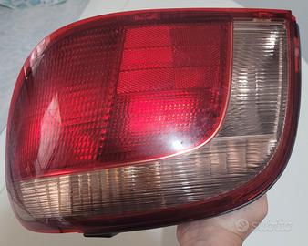 Fanale Toyota yaris 