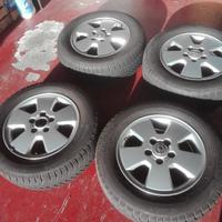 Cerchi in lega+gomme 195/65 R15