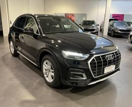 Audi Q5 35 2.0 tdi mhev Business Advanced s tronic