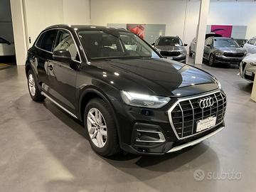 Audi Q5 35 2.0 tdi mhev Business Advanced s tronic