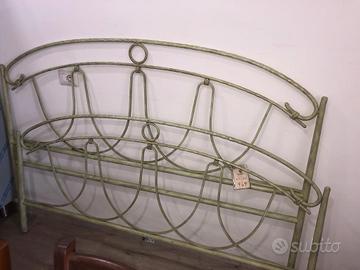 Letto matrimoniale in ferro battuto