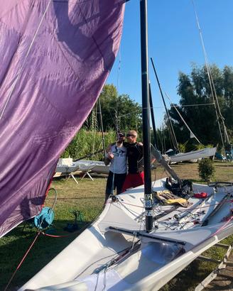Skiff 29er ITA2832 - completo e pronto a navigare 