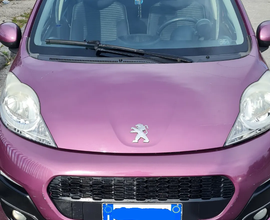 Peugeot 107 5p . Active
