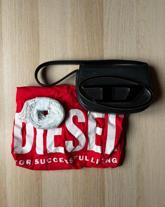 borsa Diesel in pelle nera