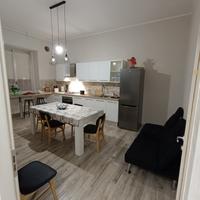 CONQUILINA casa studentesse