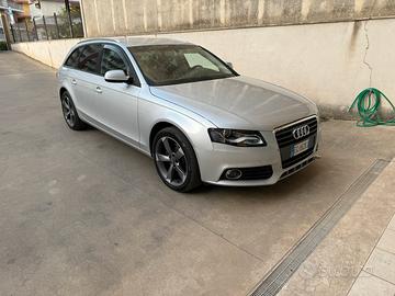 Audi a4 avant b8 2011