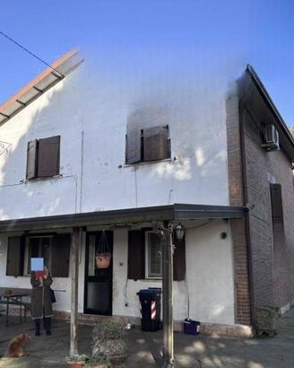 Immobile in asta di 287 m² con 5 locali e box auto