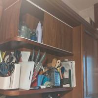 Cucina marca Major Cucine in noce top in granito 