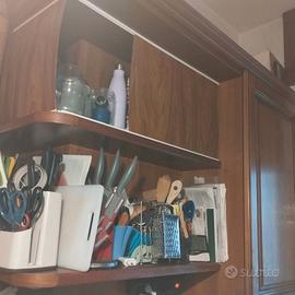 Cucina marca Major Cucine in noce top in granito 