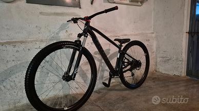 Rockrider 500EXPL 29 pollici TG M