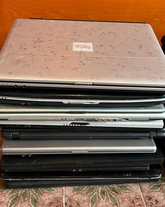 Stock 20 pc portatili