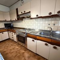 Cucina anni 70/80 usata