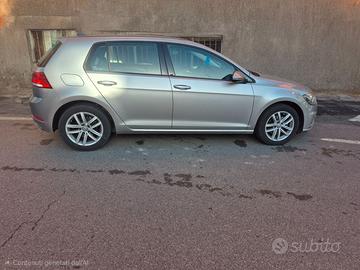 VOLKSWAGEN Golf 1.6 TDI 115CV DSG 5p.