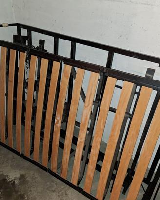 Letto una piazza e mezza con meccanismo elettrico