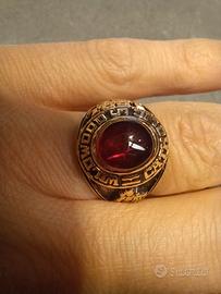 anello in oro americano college vintage.