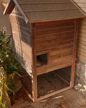 Casa per conigli o galline