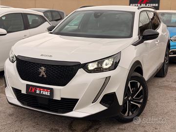 Peugeot 2008 1.5 BlueHDi 130 EAT8 Allure NAVI CAR 