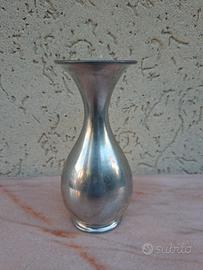 Portafiore in peltro