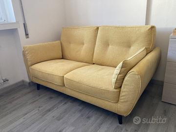 Divano due posti