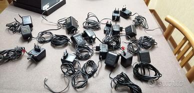 Alimentatori x telefoni o video-telefoni